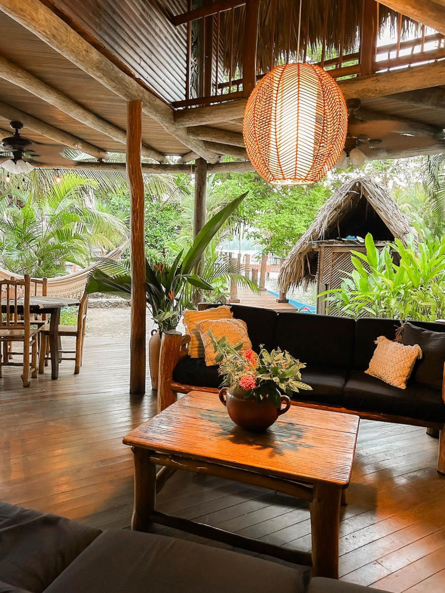Casa Caribe Hotel Rio Dulce Exterior photo